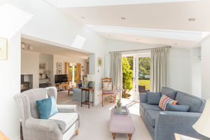 Photo 16- click for photo gallery